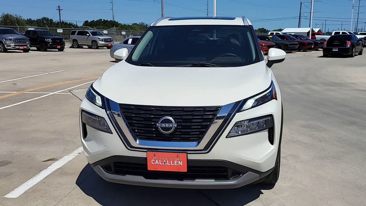 Thumbnail: 2023 Nissan Rogue - 3