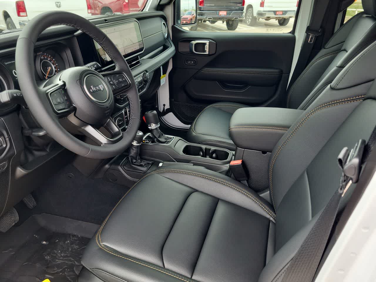 Thumbnail: 2026 Jeep Gladiator - 10