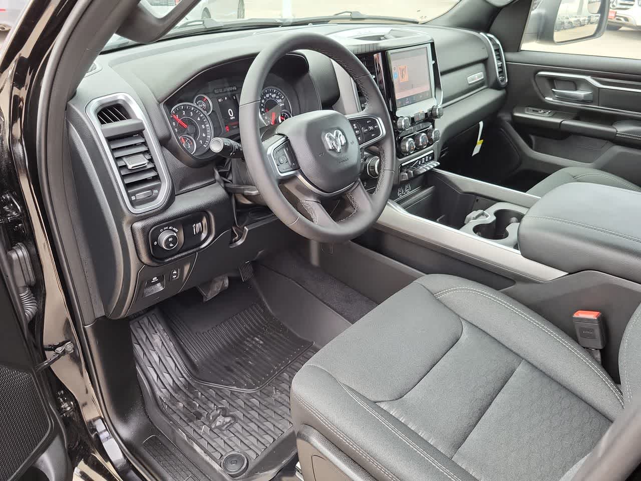 Thumbnail: 2025 RAM 1500 - 10