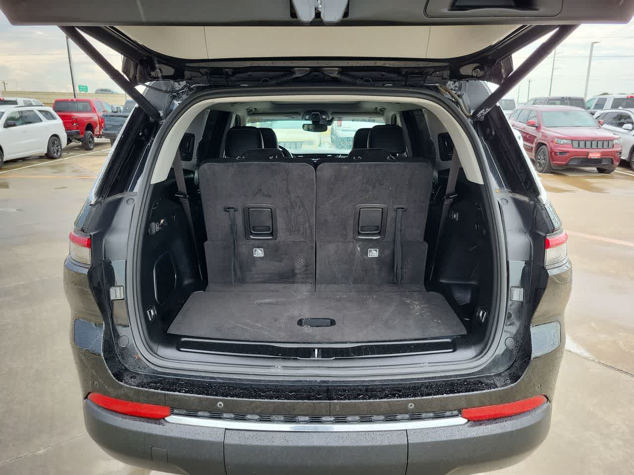 Thumbnail: 2021 Jeep Grand Cherokee L - 27