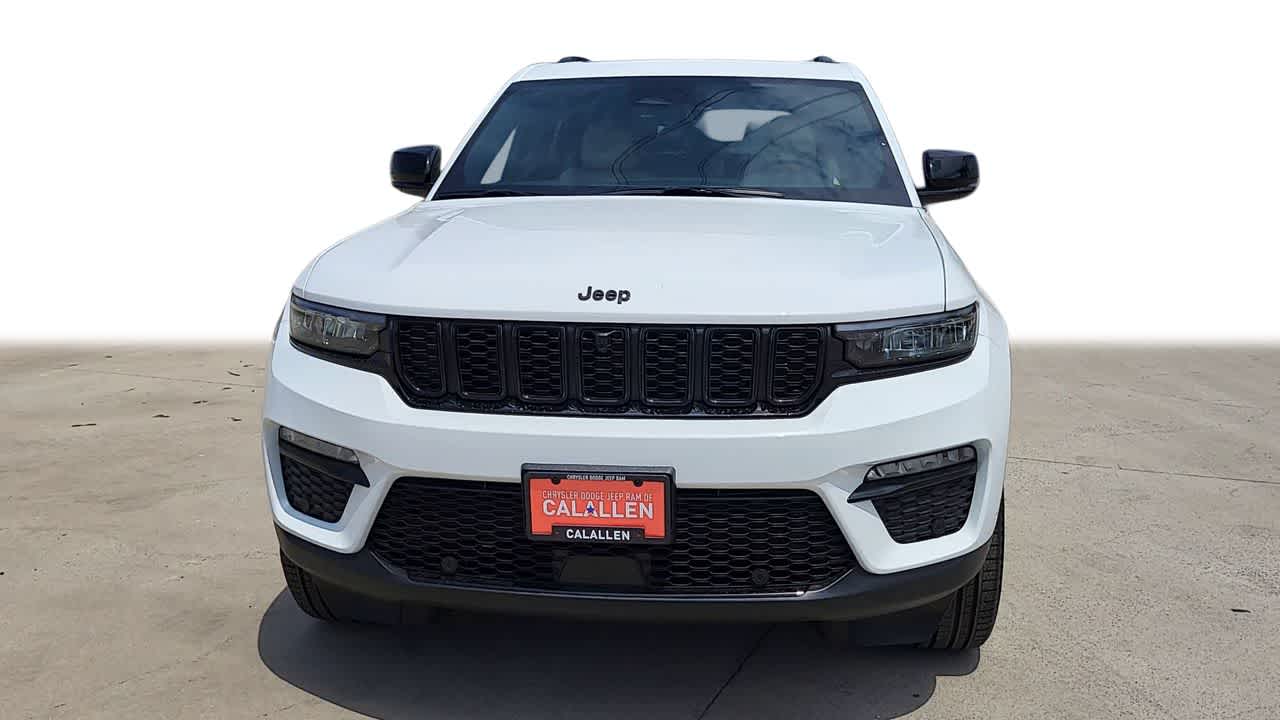 2025 Jeep Grand Cherokee Limited photo 3