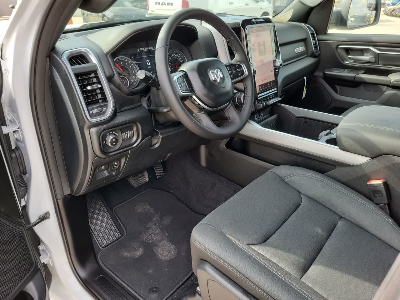 Thumbnail: 2026 RAM 1500 - 10