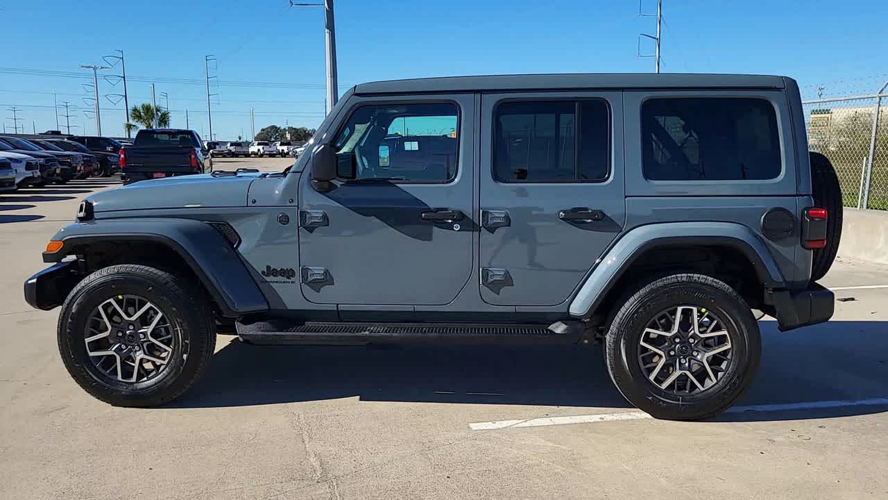 Thumbnail: 2026 Jeep Wrangler - 5