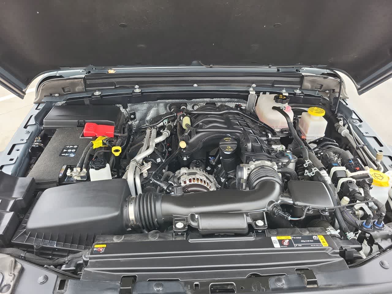 Thumbnail: 2025 Jeep Gladiator - 17