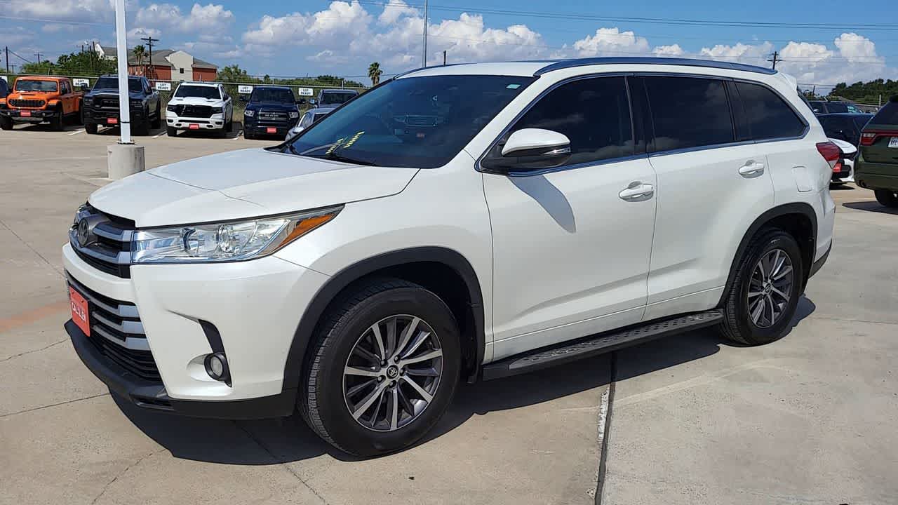 2018 Toyota Highlander XLE photo 4