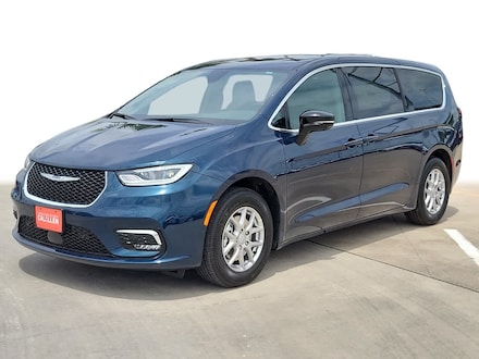 2025 Chrysler Pacifica SELECT Passenger Van