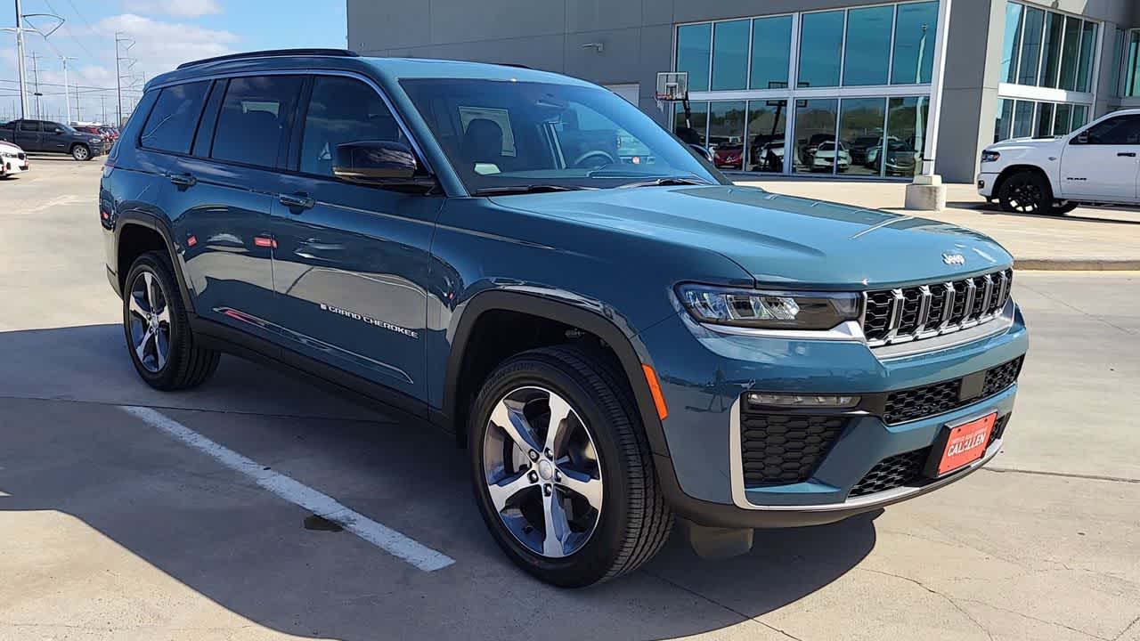 Thumbnail: 2026 Jeep Grand Cherokee - 2