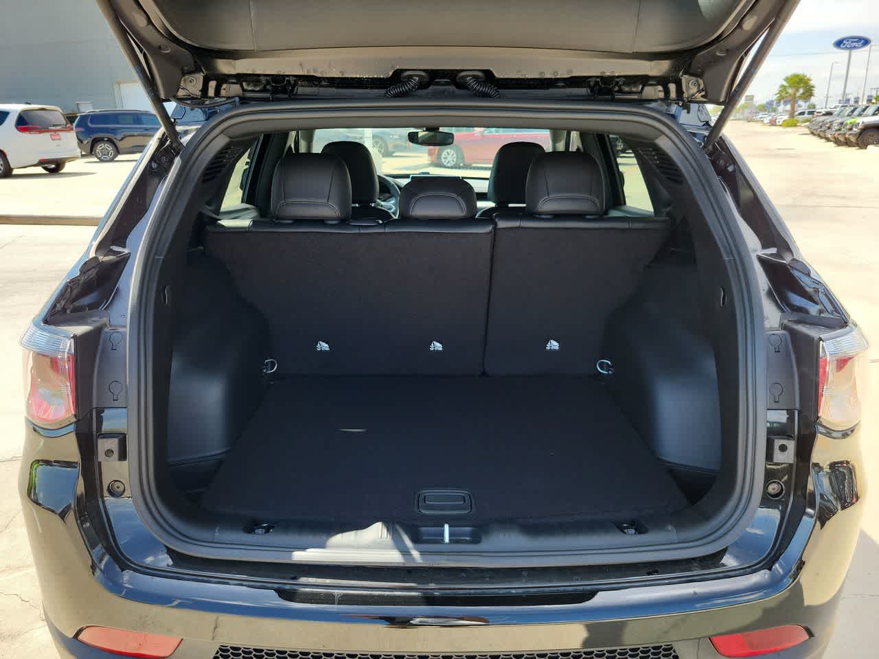 Thumbnail: 2026 Jeep Compass - 27