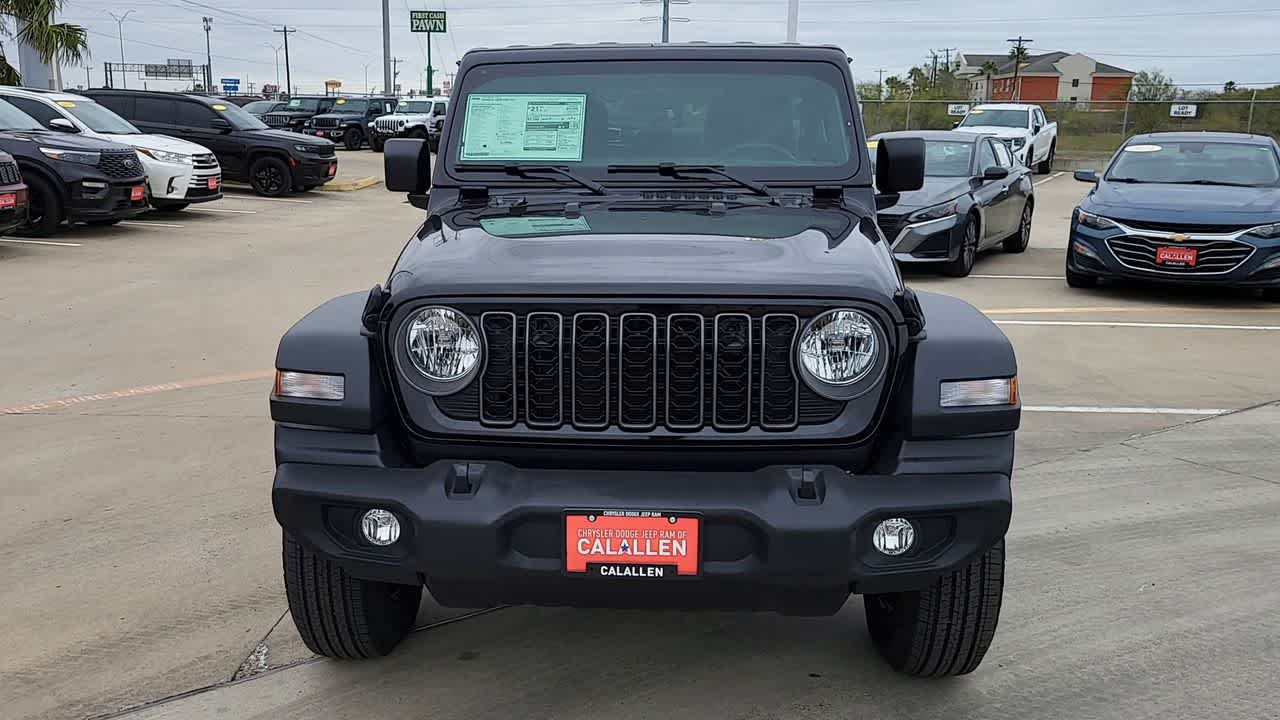 Thumbnail: 2026 Jeep Wrangler - 3