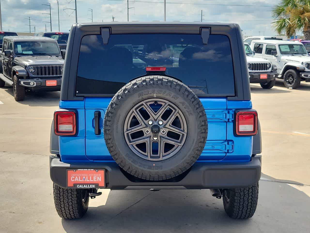 Thumbnail: 2026 Jeep Wrangler - 13