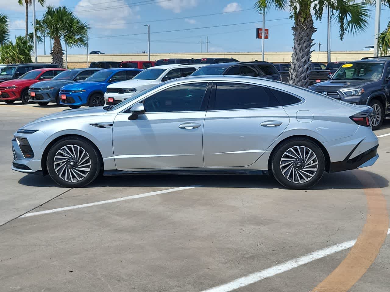 Thumbnail: 2024 Hyundai Sonata - 11