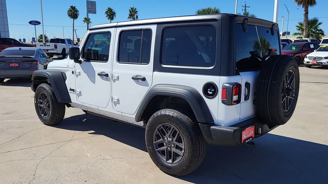 Thumbnail: 2026 Jeep Wrangler - 6