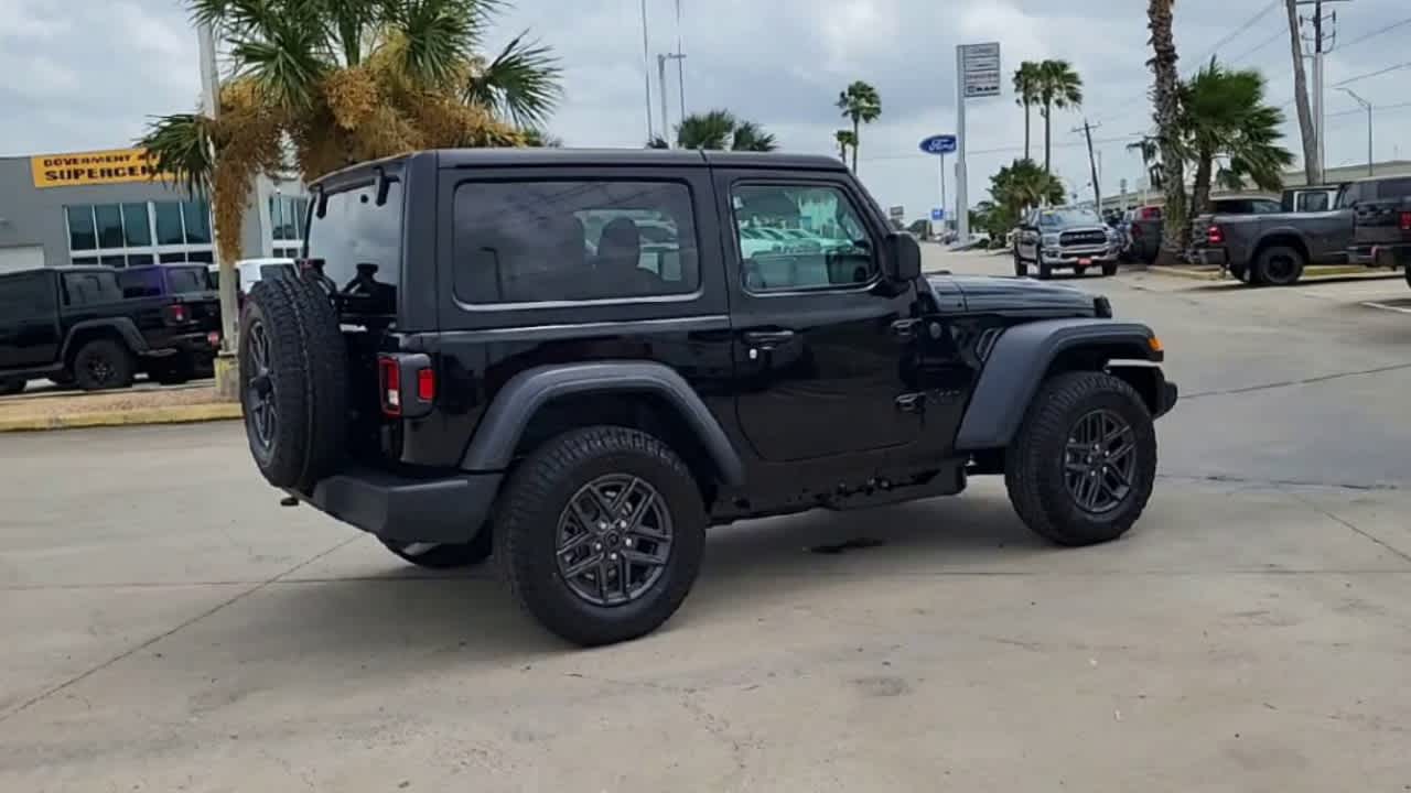 Thumbnail: 2026 Jeep Wrangler - 8