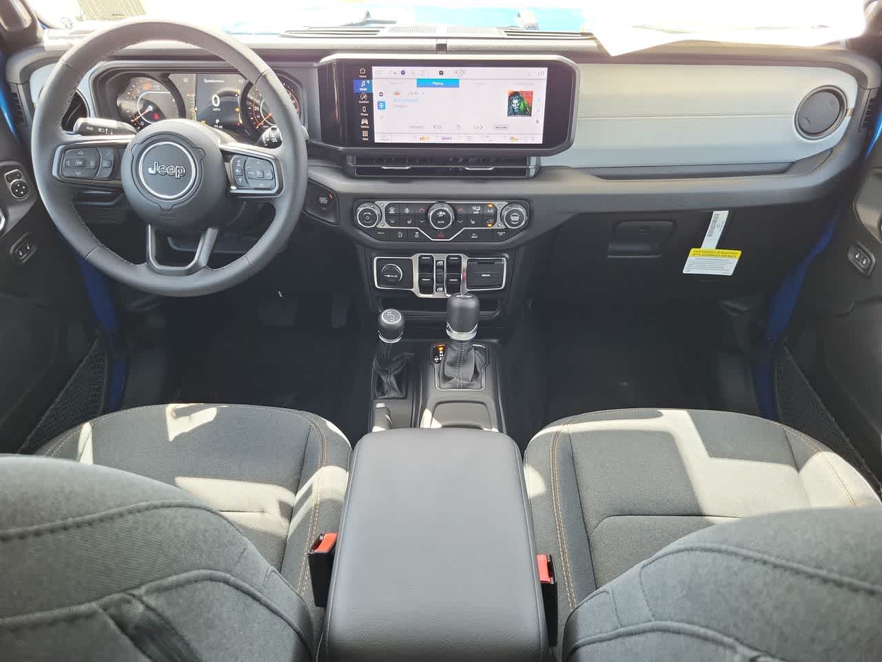 Thumbnail: 2025 Jeep Wrangler - 18