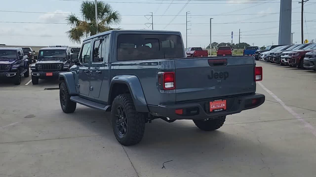 Thumbnail: 2026 Jeep Gladiator - 6