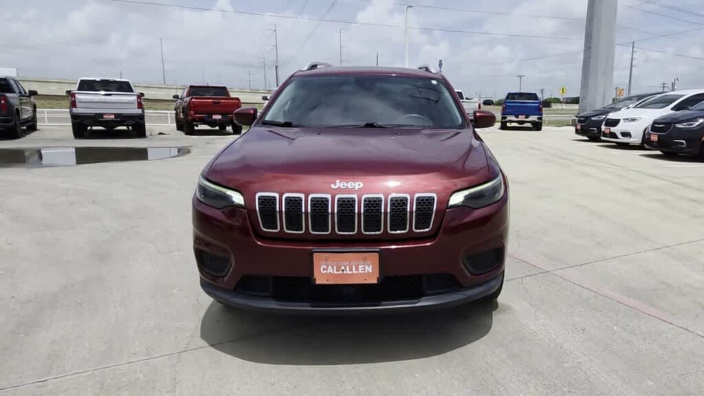 Used 2021 Jeep Cherokee Latitude SUV