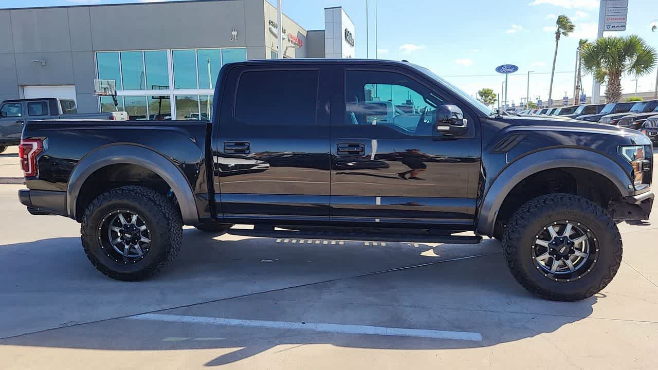 Thumbnail: 2017 Ford F-150 - 9