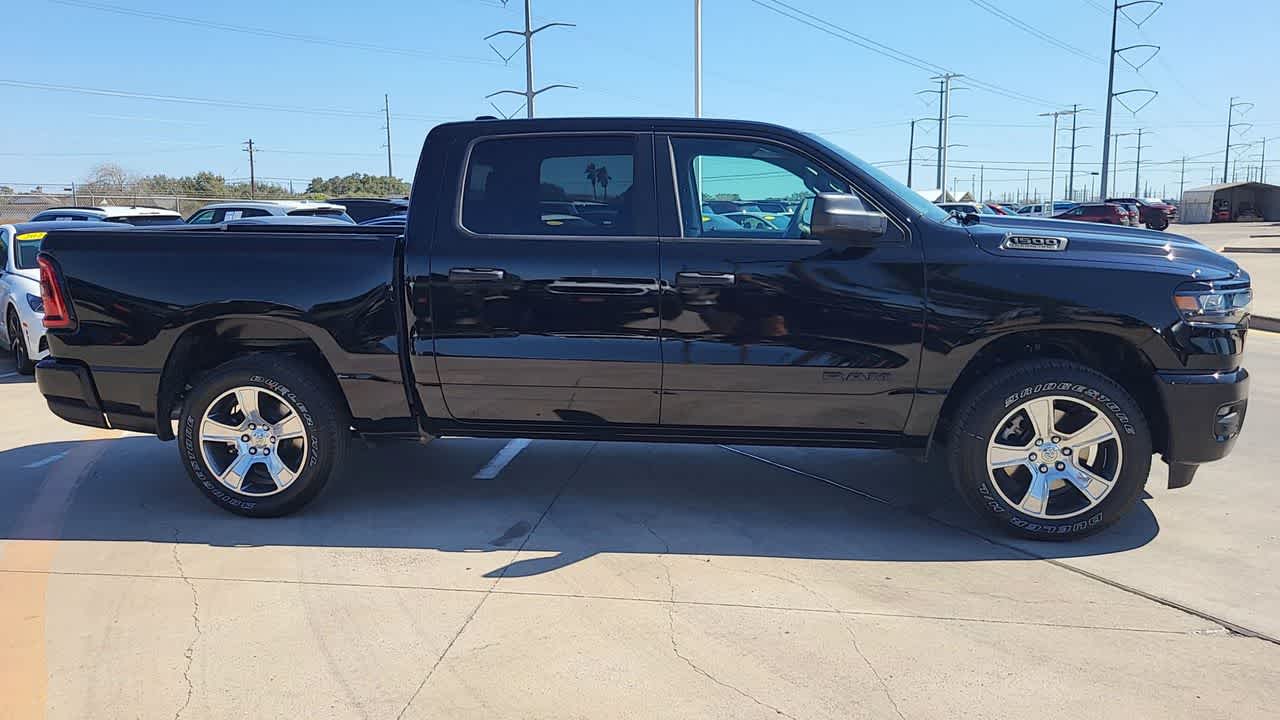 Thumbnail: 2026 RAM 1500 - 9