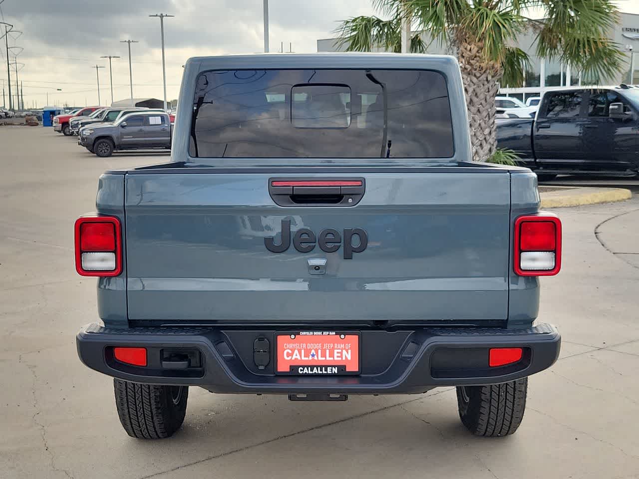 Thumbnail: 2026 Jeep Gladiator - 13