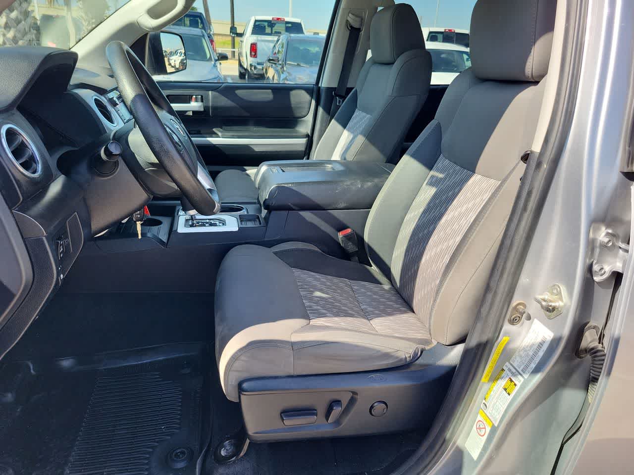 Thumbnail: 2018 Toyota Tundra - 19