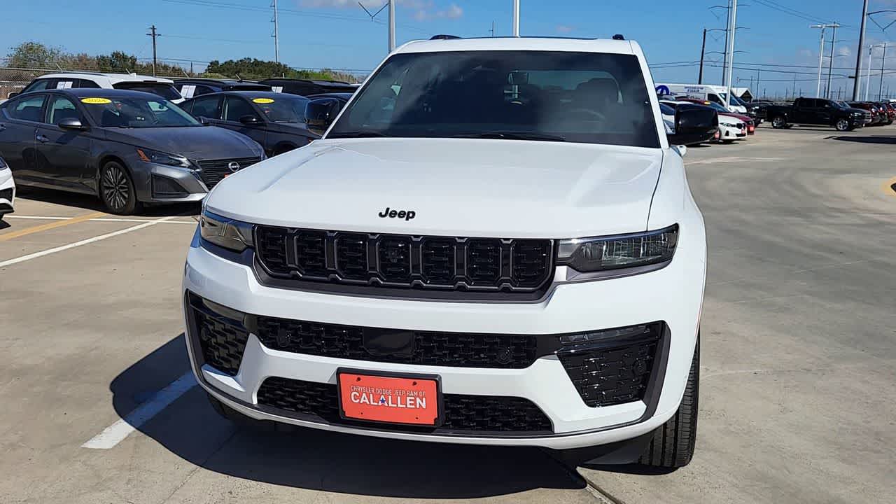 Thumbnail: 2026 Jeep Grand Cherokee - 3