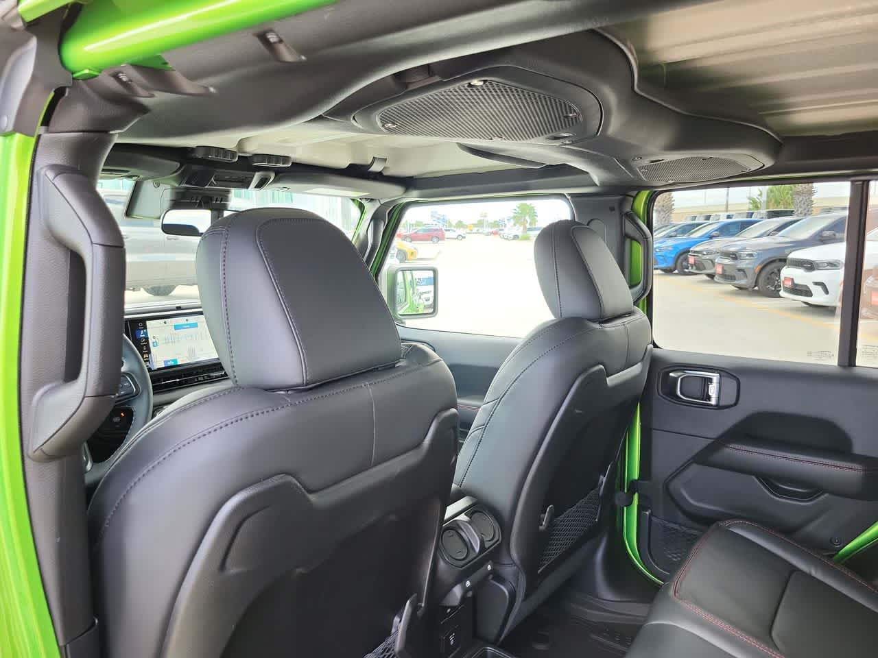 Thumbnail: 2025 Jeep Gladiator - 20