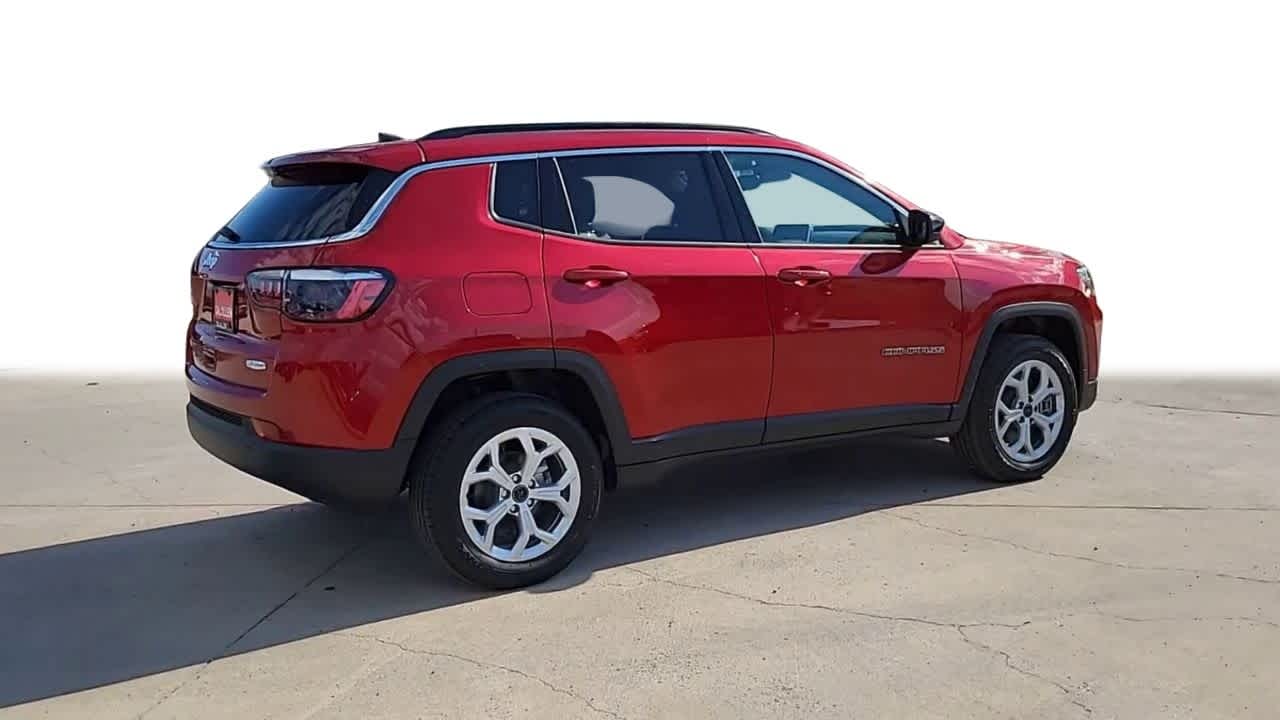 Thumbnail: 2025 Jeep Compass - 8