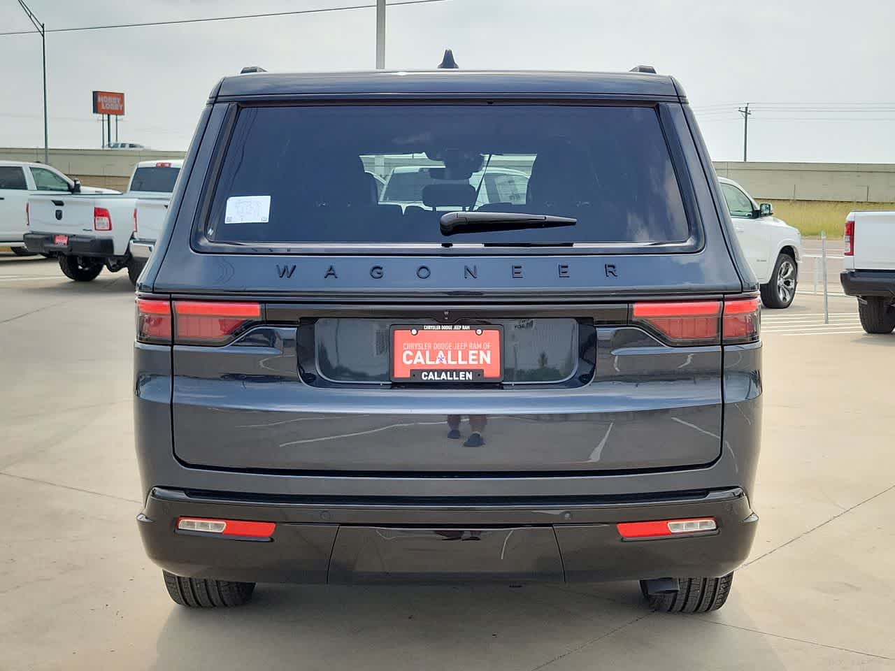 2024 Jeep Wagoneer Carbide 13