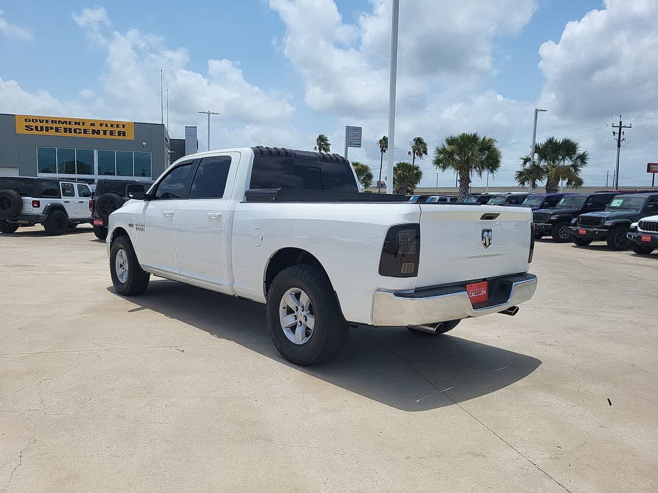 Thumbnail: 2019 RAM 1500 Classic - 12