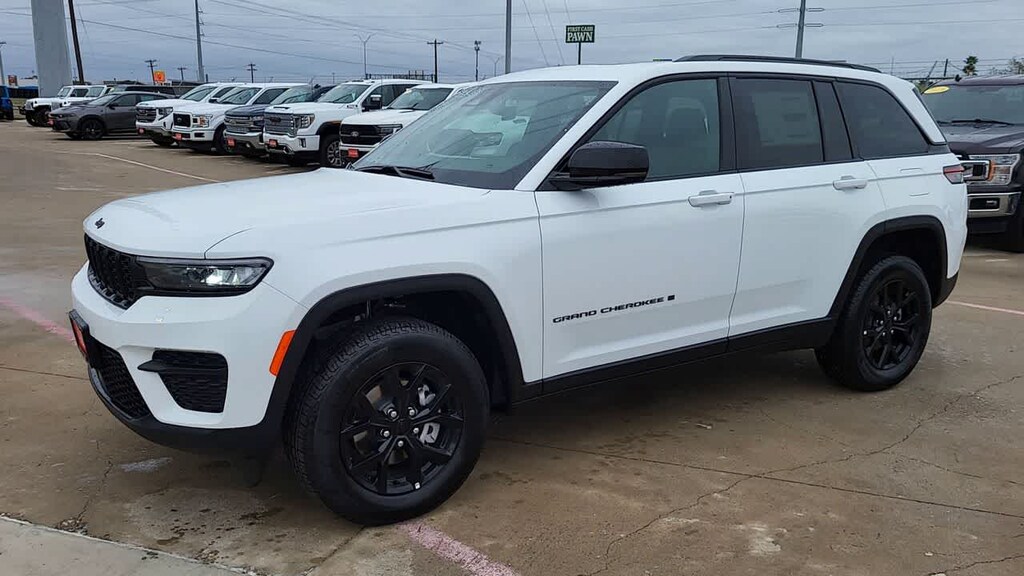 New 2025 Jeep Grand Cherokee ALTITUDE X 4X2 Sport Utility