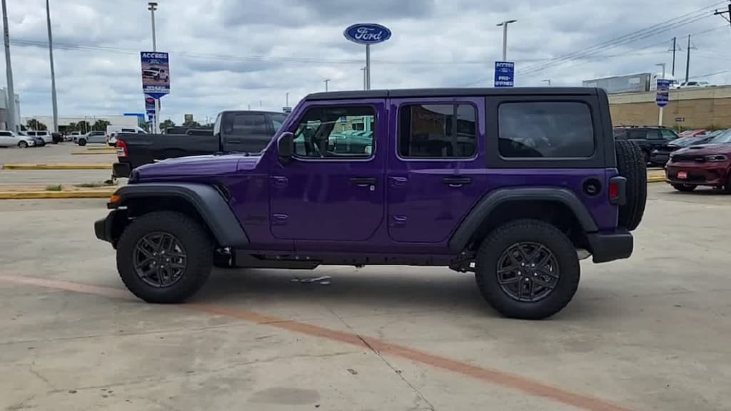 New 2026 Jeep Wrangler 4-DOOR SPORT S Sport Utility