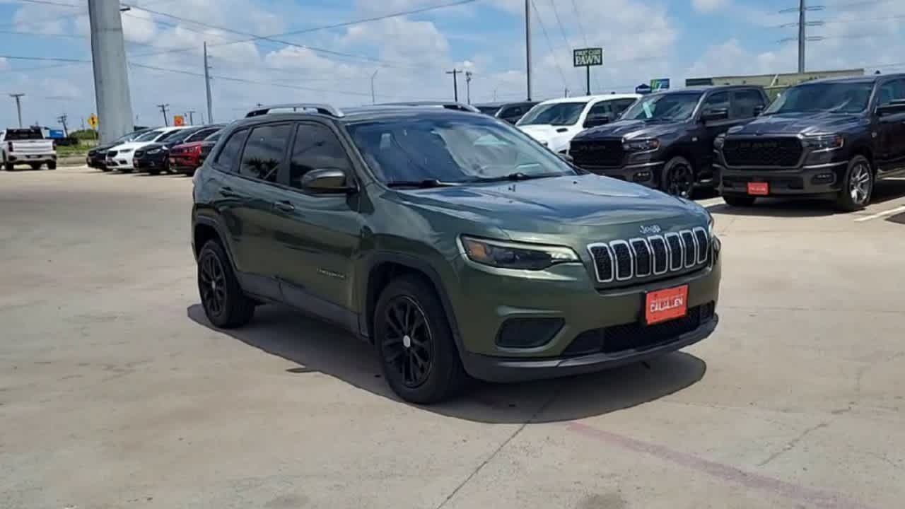 Thumbnail: 2020 Jeep Cherokee - 2