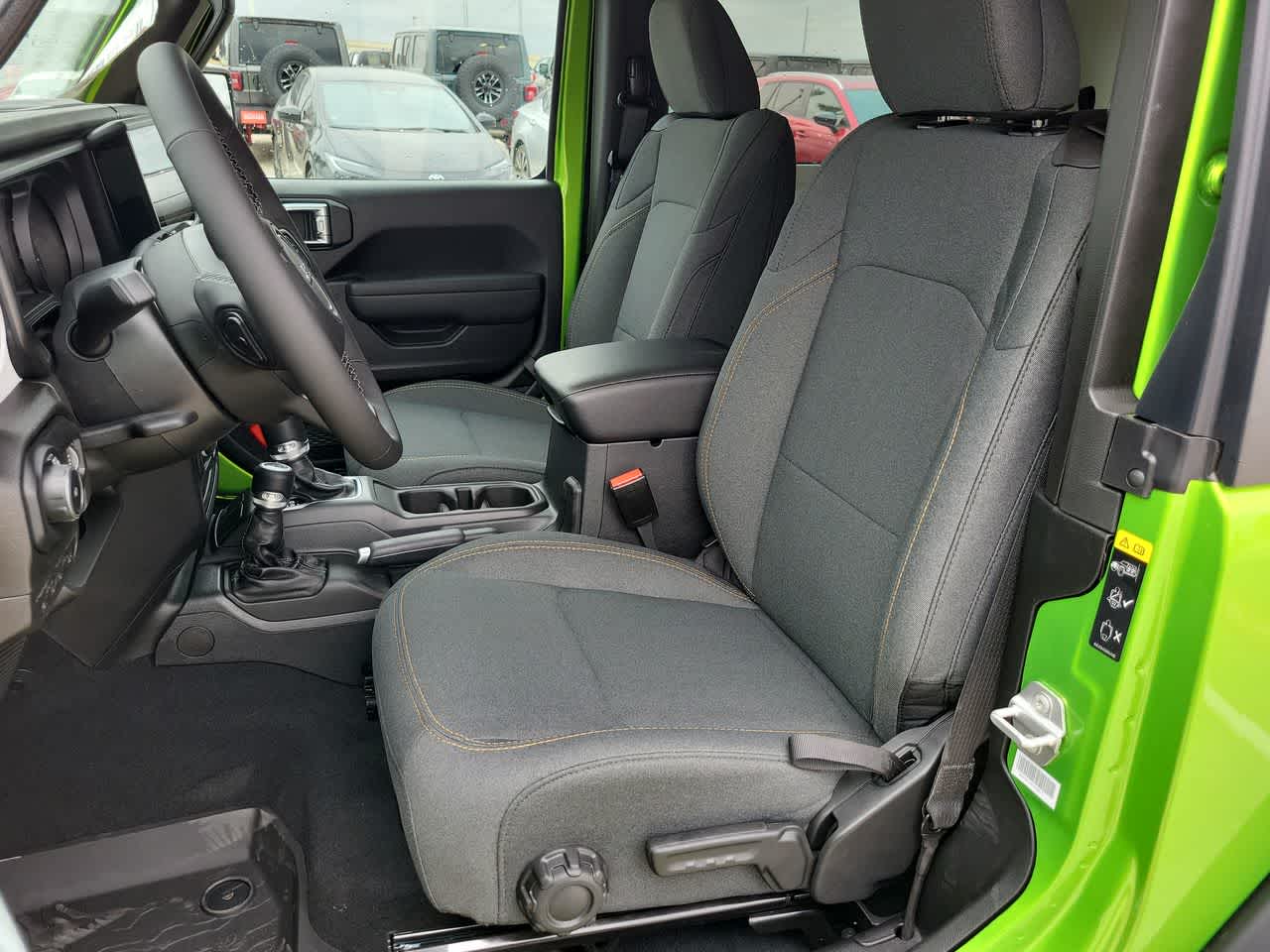 Thumbnail: 2025 Jeep Wrangler - 19