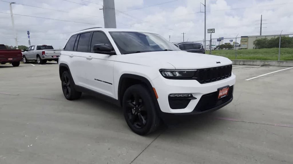 Used 2023 Jeep Grand Cherokee Limited SUV