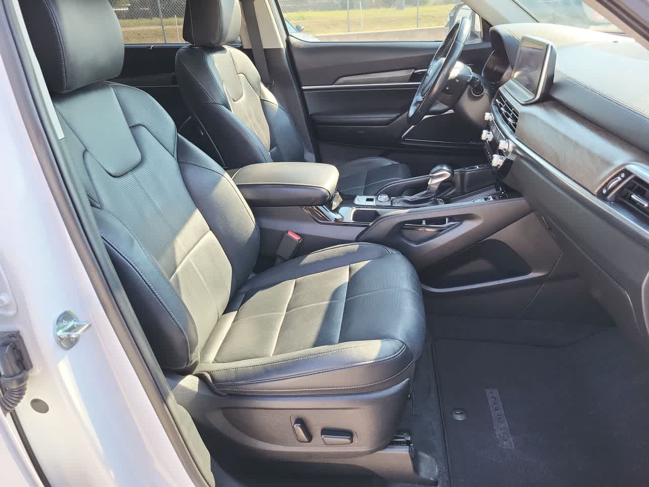 Thumbnail: 2021 Kia Telluride - 22