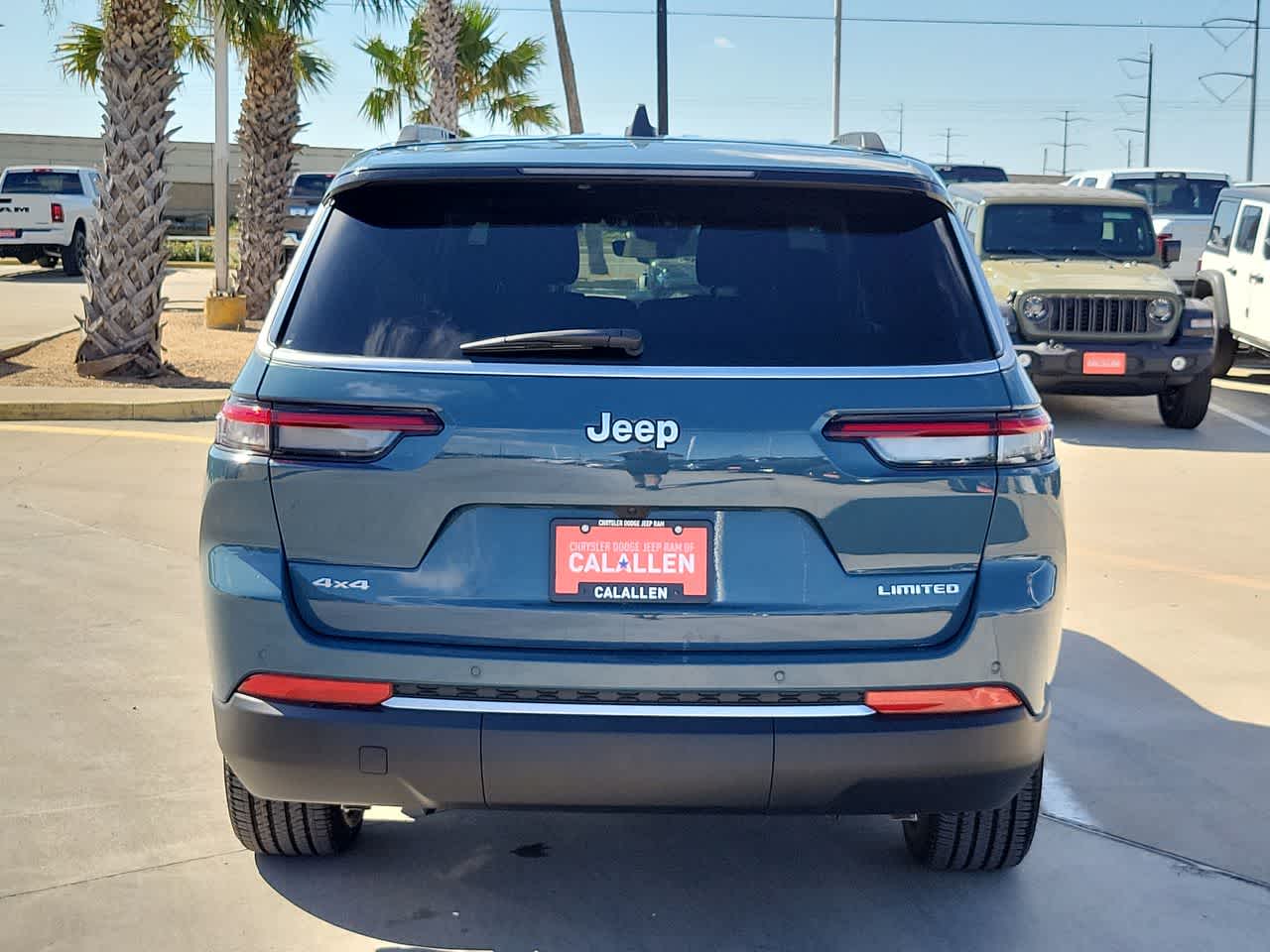 Thumbnail: 2026 Jeep Grand Cherokee - 13