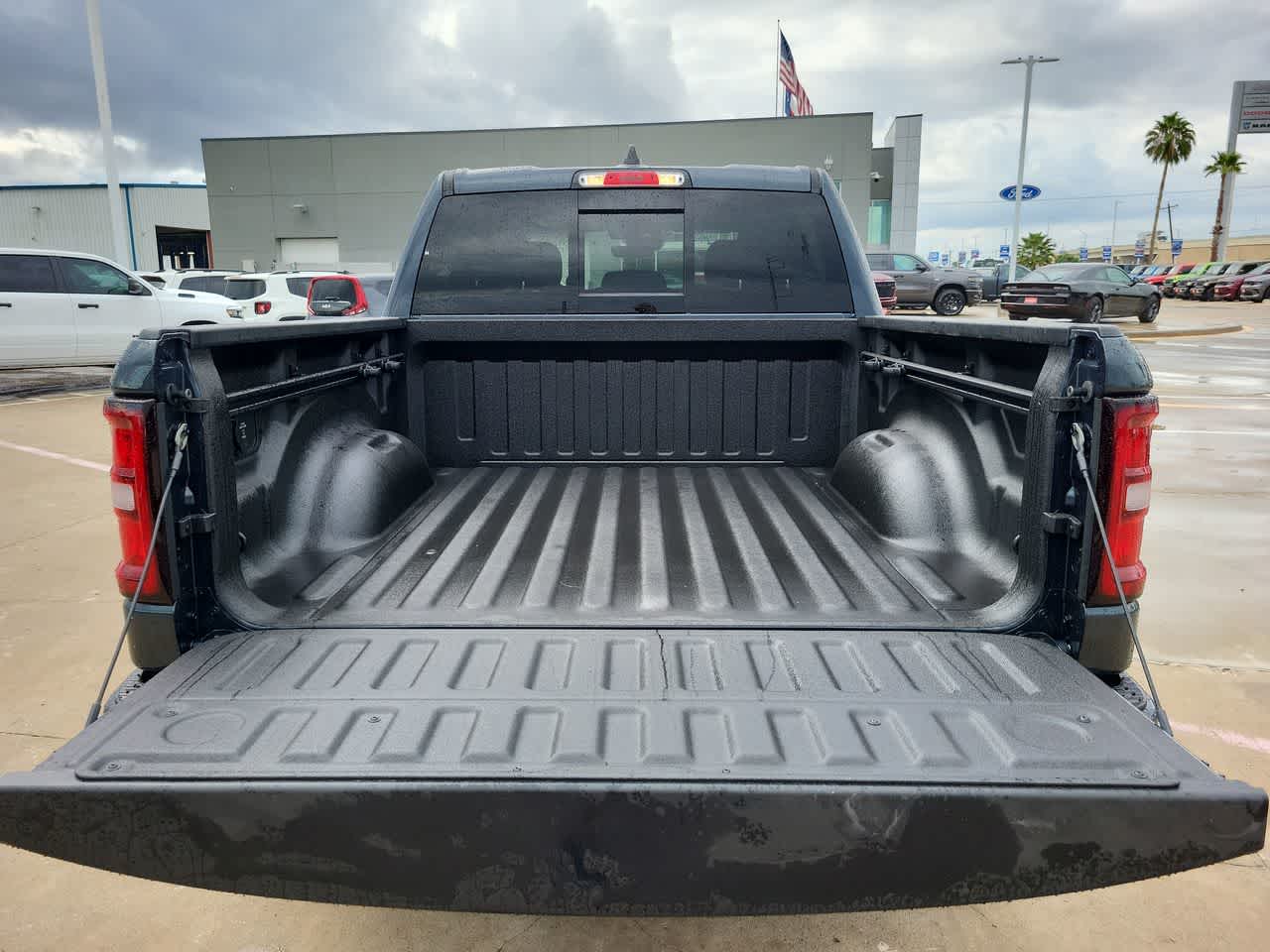 Thumbnail: 2026 RAM 1500 - 27