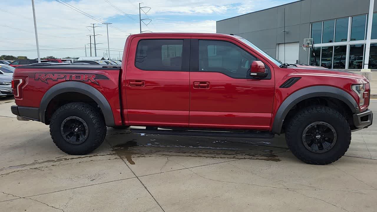 Thumbnail: 2017 Ford F-150 - 9