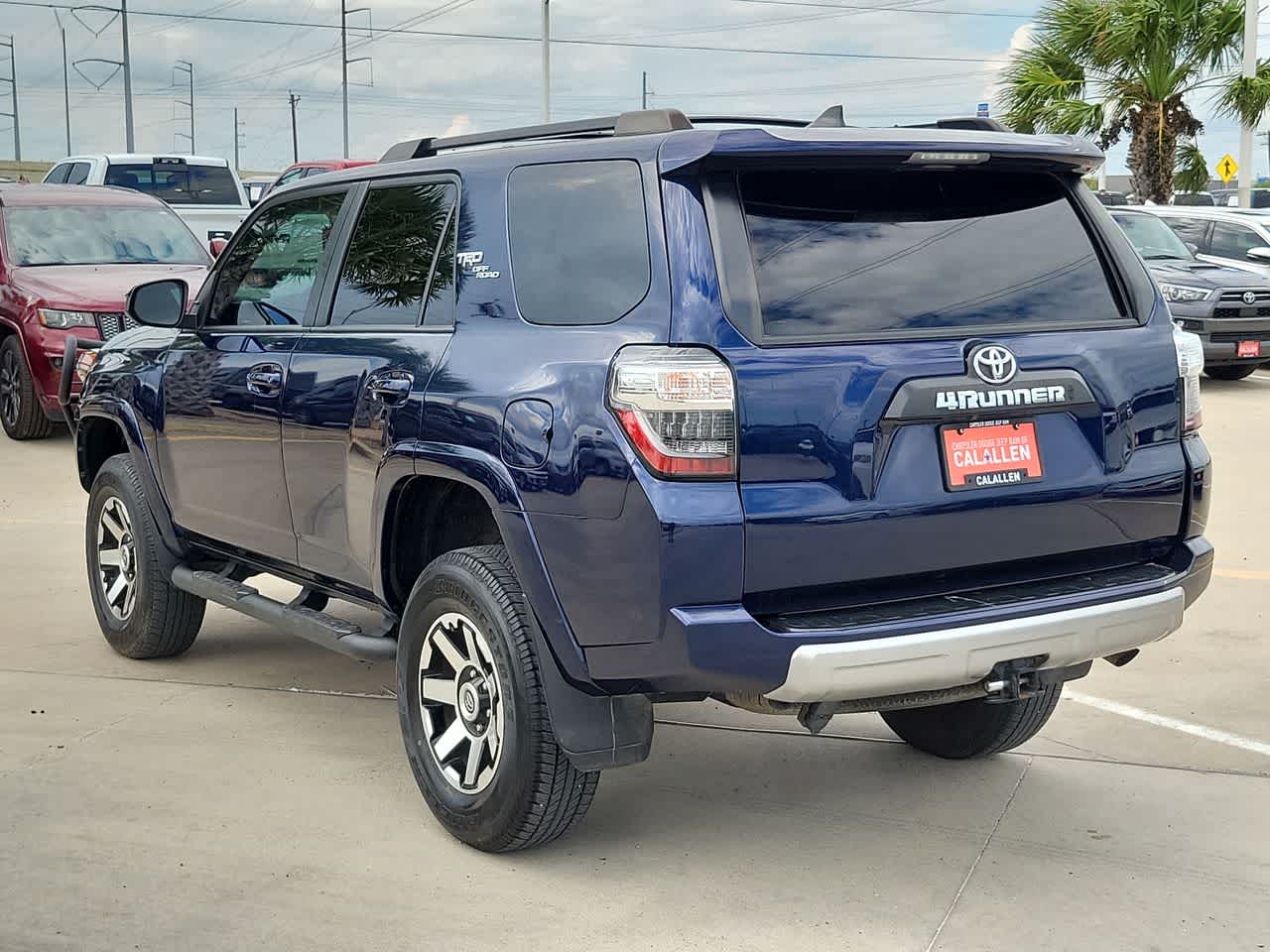 Thumbnail: 2021 Toyota 4Runner - 12