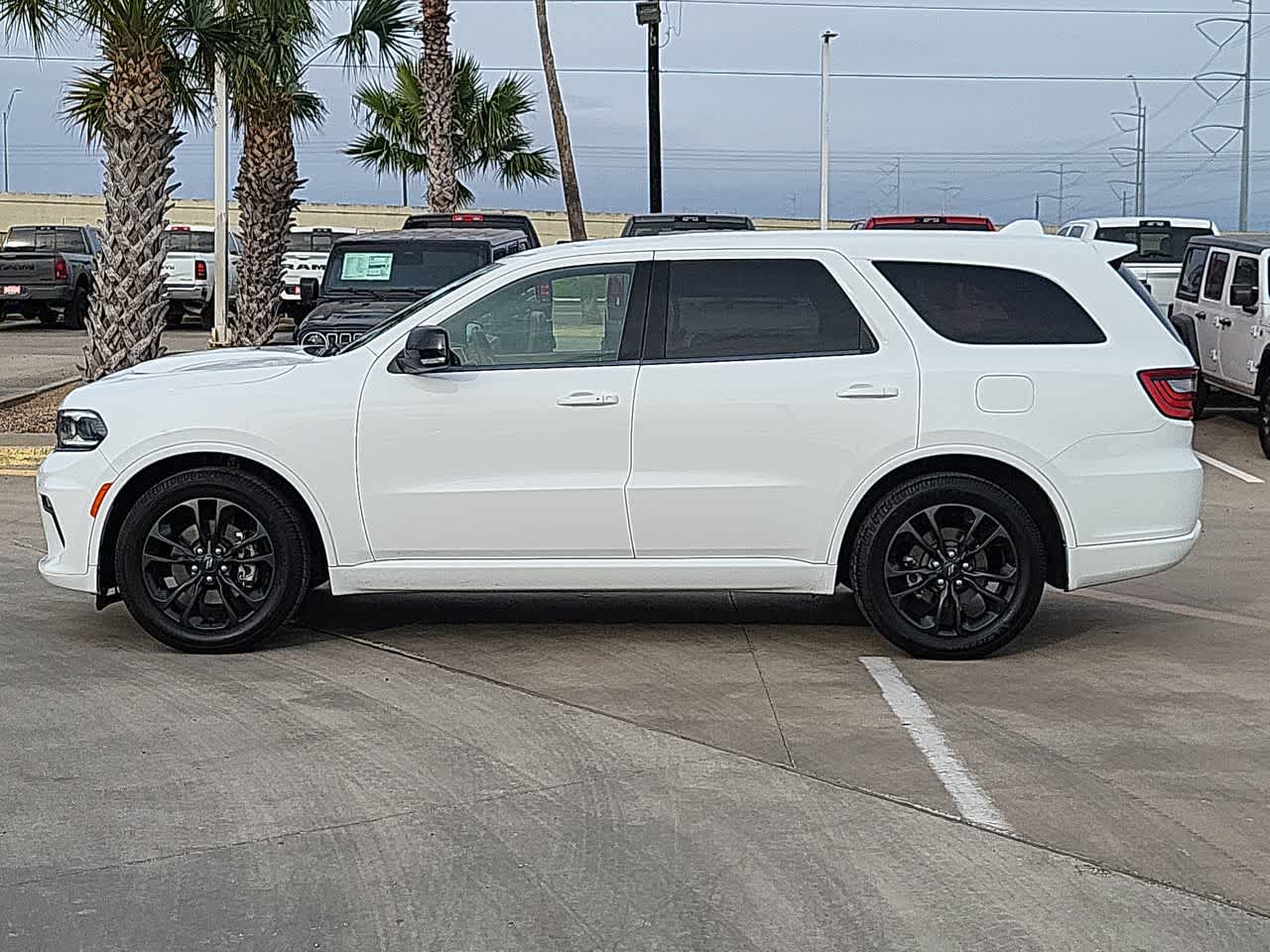 Thumbnail: 2022 Dodge Durango - 11