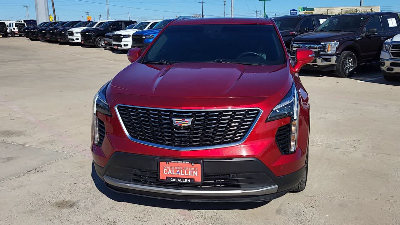 Thumbnail: 2023 Cadillac XT4 - 3