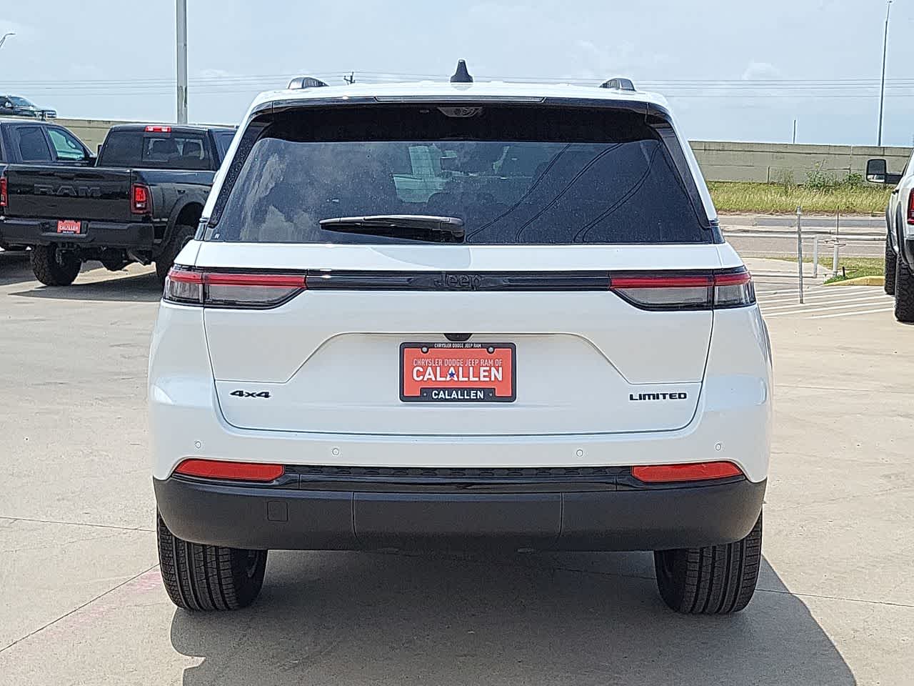 Thumbnail: 2025 Jeep Grand Cherokee - 13