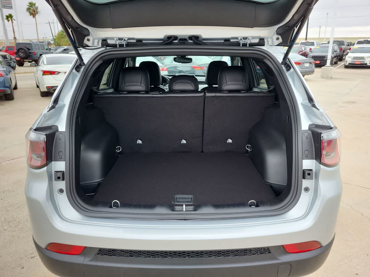 Thumbnail: 2026 Jeep Compass - 27