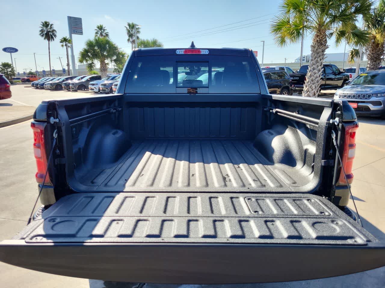 Thumbnail: 2026 RAM 1500 - 28