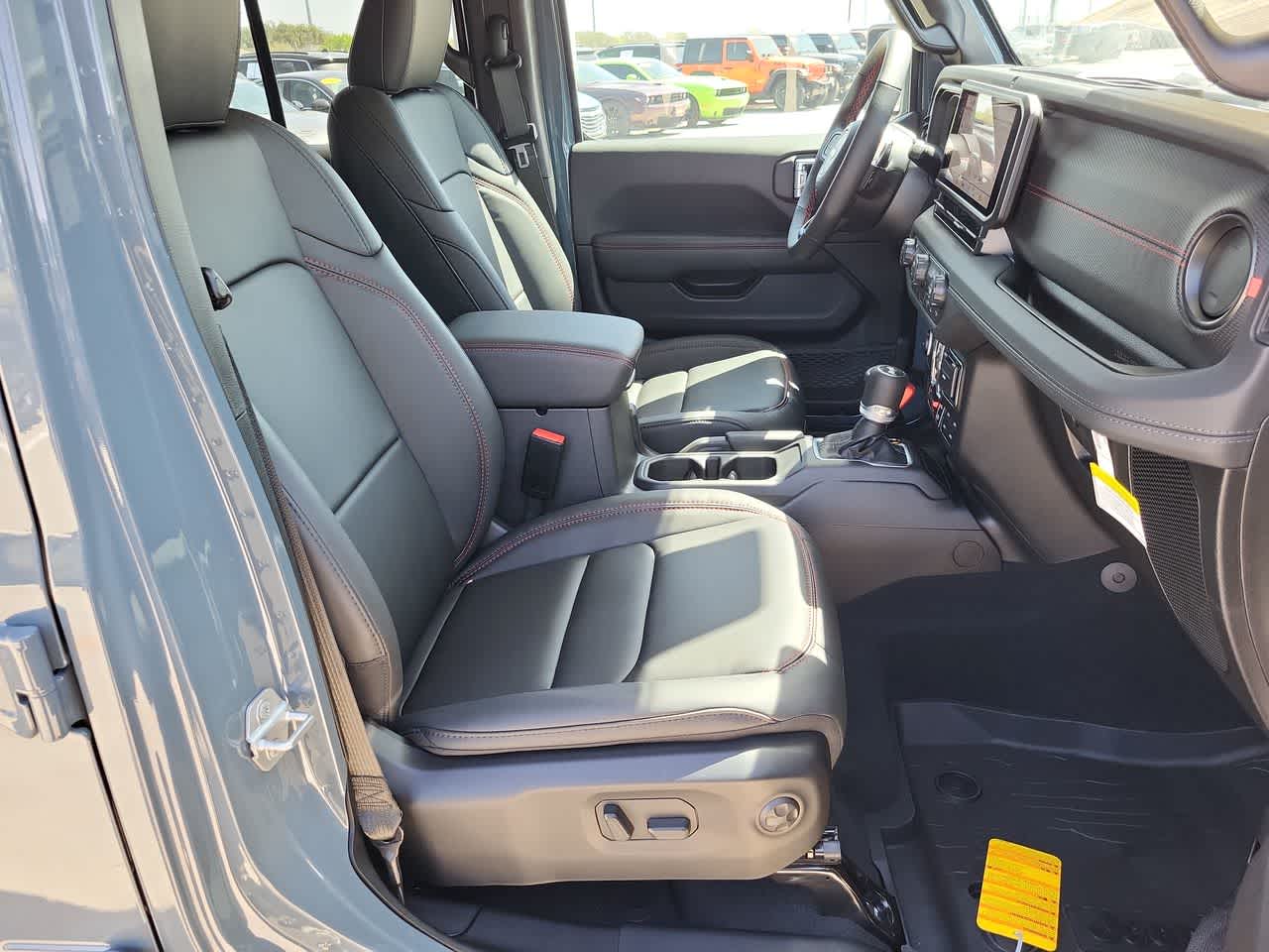 Thumbnail: 2026 Jeep Wrangler - 22