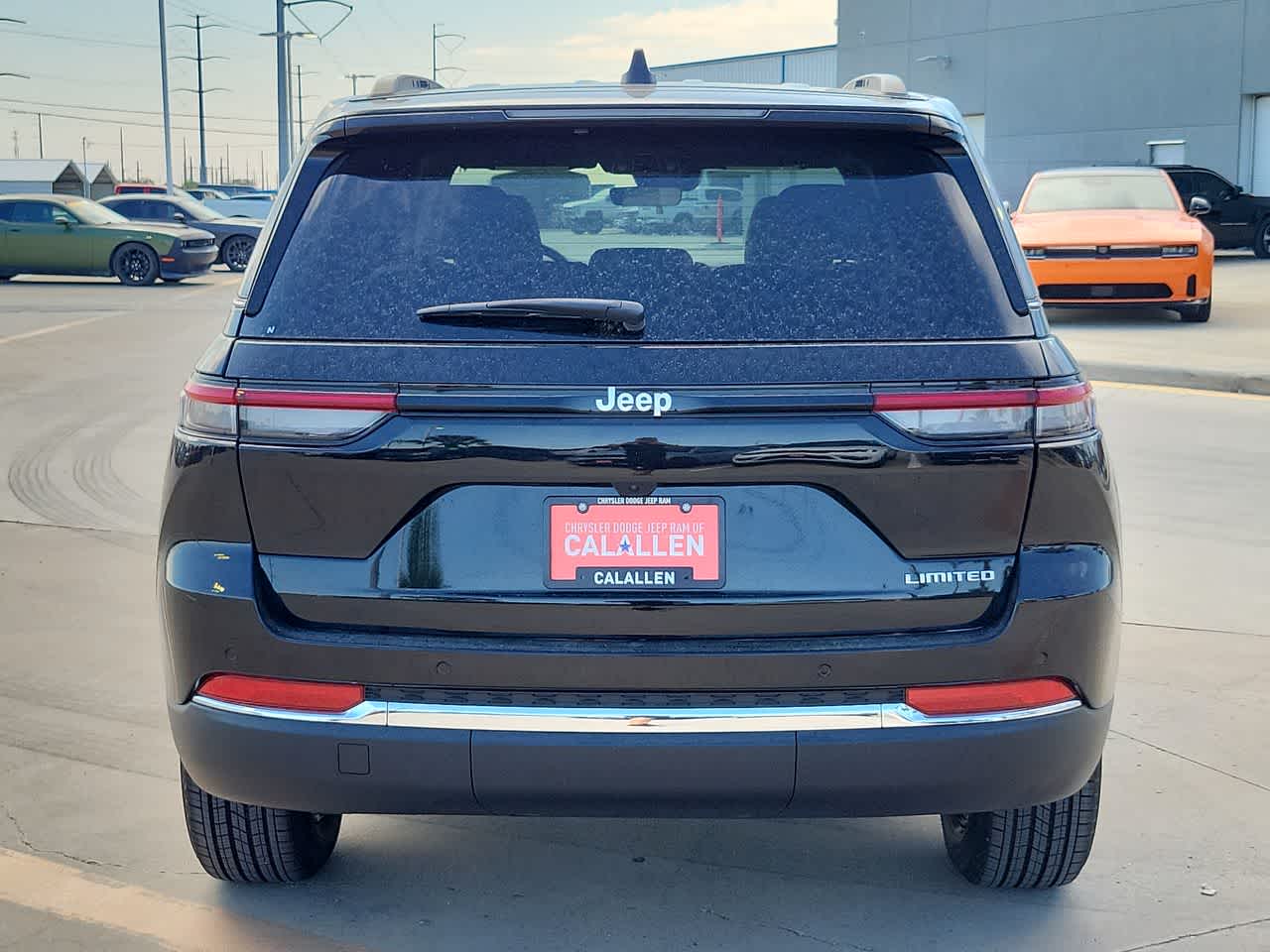 Thumbnail: 2025 Jeep Grand Cherokee - 13