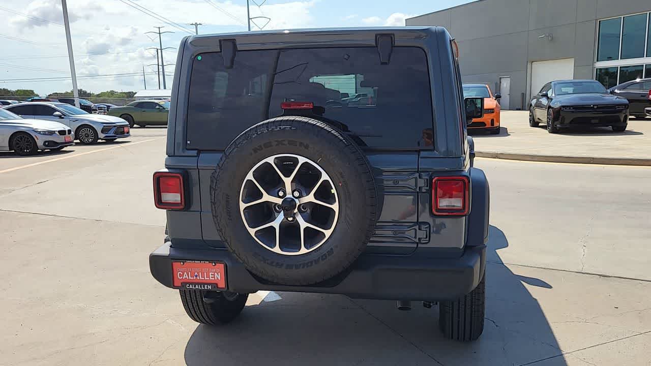 Thumbnail: 2025 Jeep Wrangler - 7