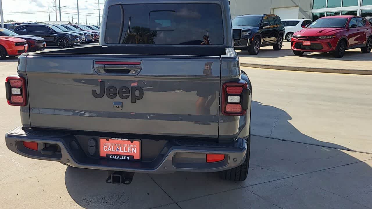 Thumbnail: 2023 Jeep Gladiator - 7