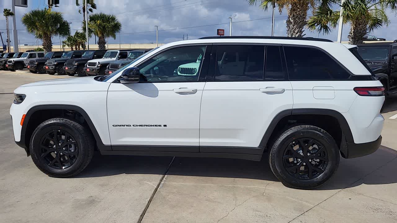 Thumbnail: 2026 Jeep Grand Cherokee - 5