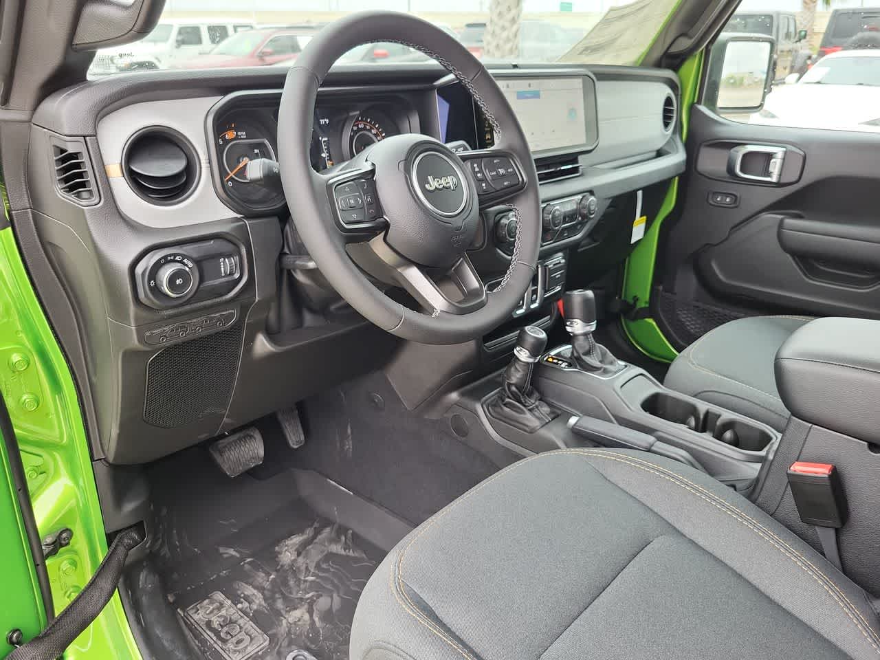 Thumbnail: 2025 Jeep Wrangler - 10